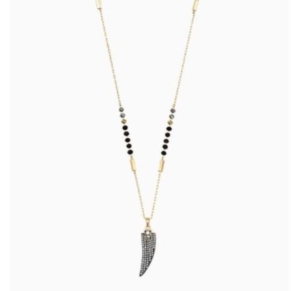 Stella & Dot Janson Horn Pendant